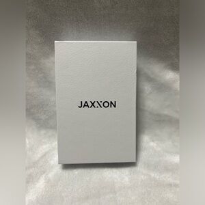 Jaxxon White jewelry necklace chain display box gift box